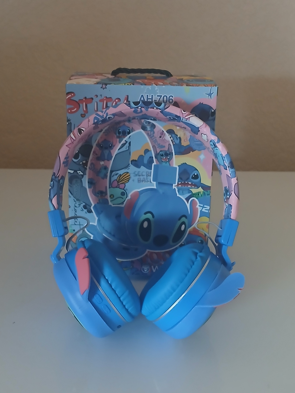 Kids Blue Stitch Over-Ear Headphones
